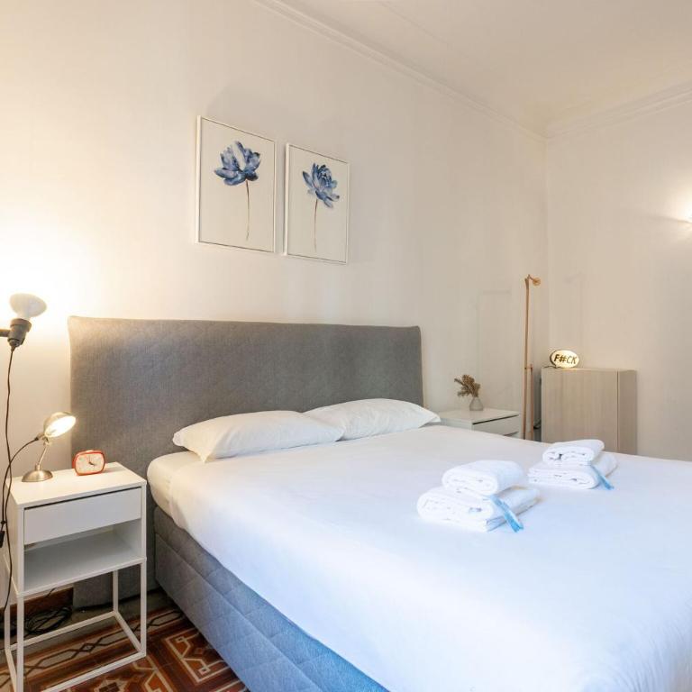 Caracciolo - Elegante Bilocale • Ascensore • Metro Vicina • Wi-Fi - Apartment - 19