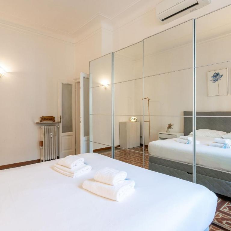 Caracciolo - Elegante Bilocale • Ascensore • Metro Vicina • Wi-Fi - Apartment - 21