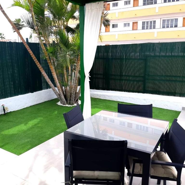 parking terraza jumbo by stay in gran canaria - Casa Vacanze - 1