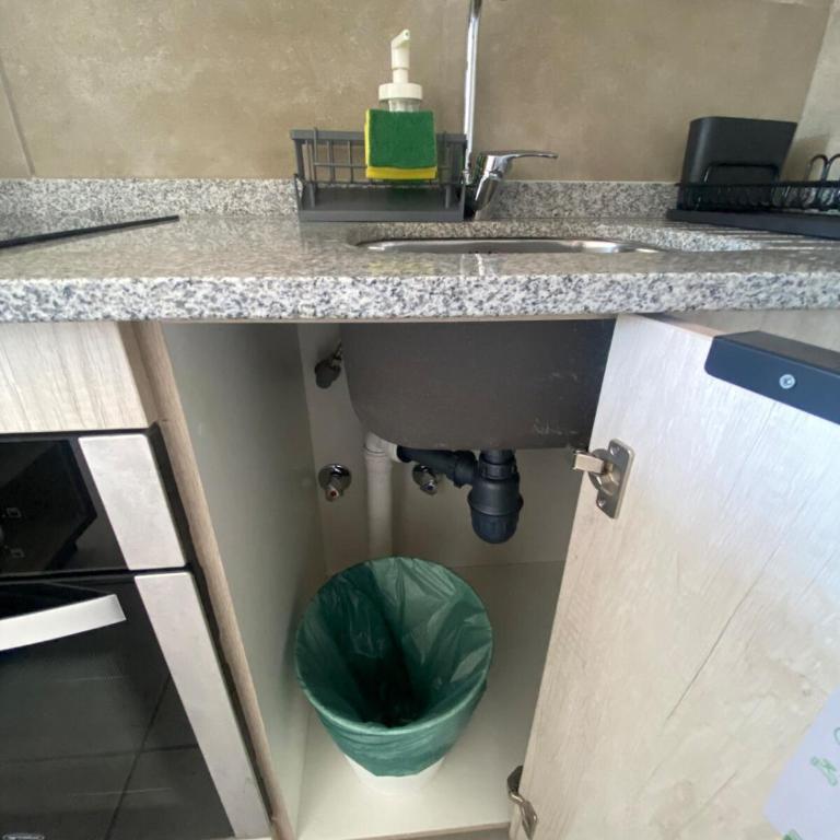 Cómodo departamento bien ubicado Piso 2 - One-Bedroom Apartment - 16