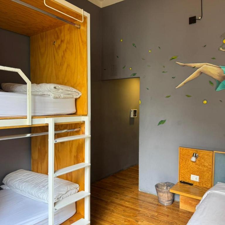 Casa Pepe - Habitación con 1 cama doble y 1 litera - 9