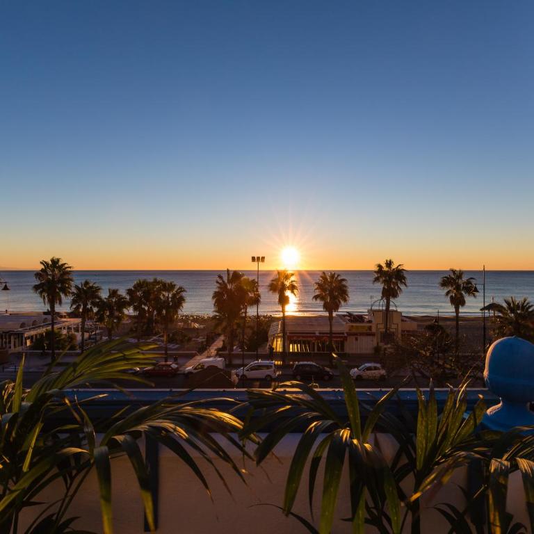 Guadalupe Hostal By Torremolinos On-line - Habitación Doble Superior con terraza - 6