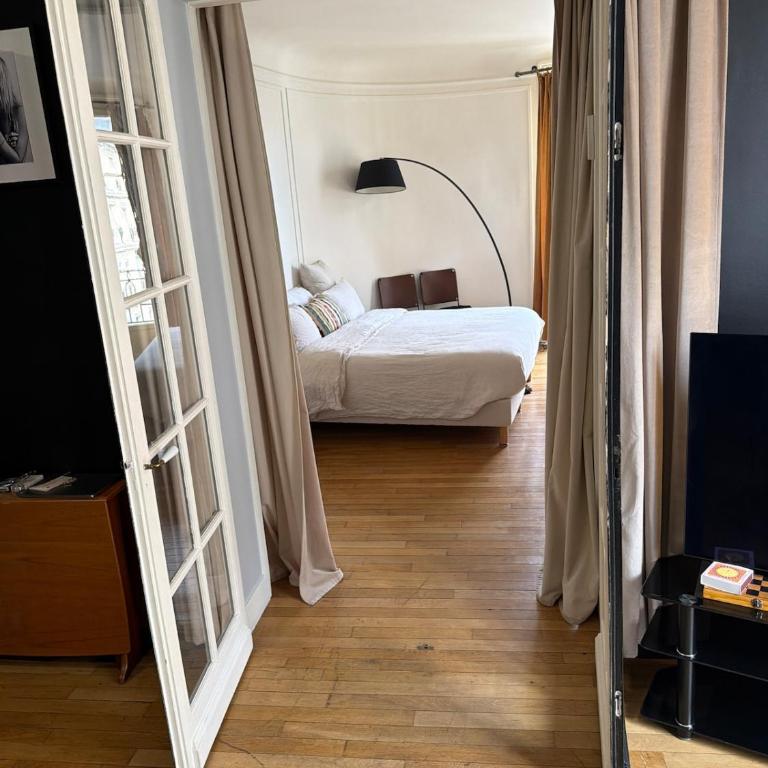 Elegant appartement Trocadero 4 personnes - One-Bedroom Apartment - 4