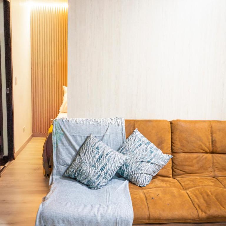 Skyline Studio, Workspace, El Poblado - One-Bedroom Apartment - 3