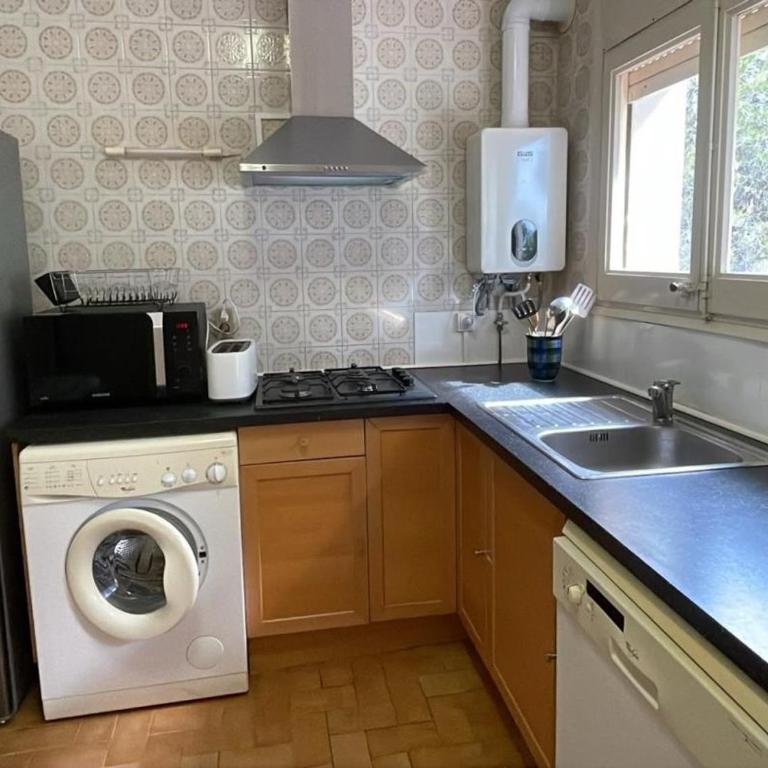 Apartamento Amplio en Cap Ras con Piscina y Terraza - 4 Hab, Admite Mascotas, Cerca de la Playa - ES-170-18 - Appartement - 24