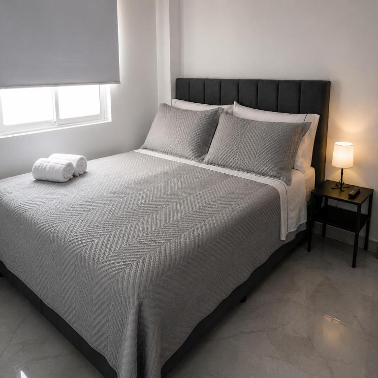 Lumina House Moderno y tranquilo apartamento Cerca de las clínicas y del estadio - Two-Bedroom Apartment - 3