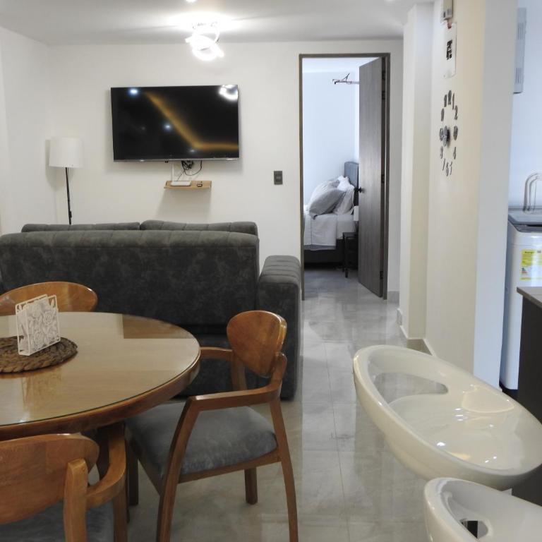 Lumina House Moderno y tranquilo apartamento Cerca de las clínicas y del estadio - Two-Bedroom Apartment - 22