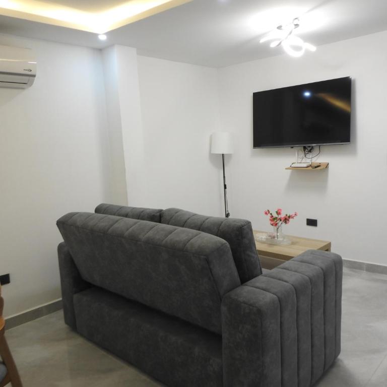 Lumina House Moderno y tranquilo apartamento Cerca de las clínicas y del estadio - Two-Bedroom Apartment - 24
