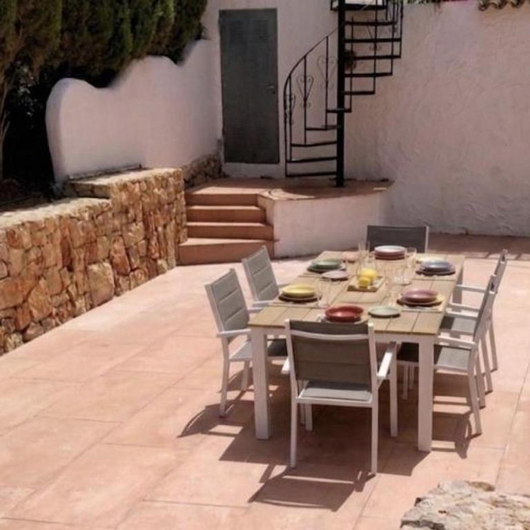 Villa en Denia con Wi-Fi, aire acondicionado, piscina privada y parking - ES-373-54 - Villa - 4