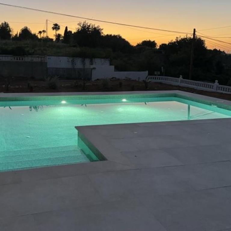Villa en Denia con Wi-Fi, aire acondicionado, piscina privada y parking - ES-373-54 - Villa - 10