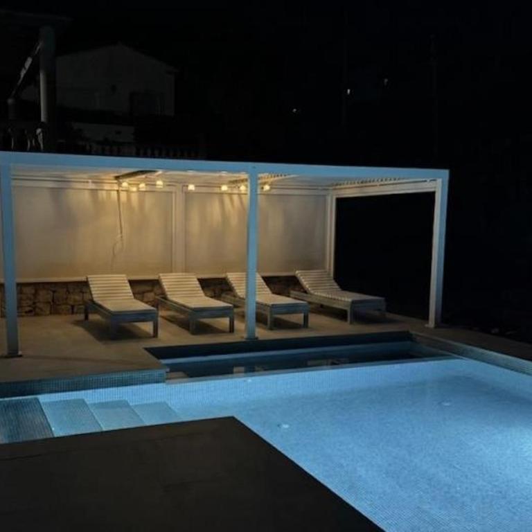 Villa en Denia con Wi-Fi, aire acondicionado, piscina privada y parking - ES-373-54 - Villa - 11