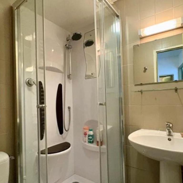 Appartement lumineux, au calme - 8 pers. - FR-1-812-165 - Appartement - 9