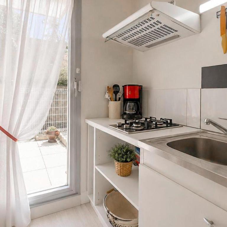 Stunning Apartment In Royan With Wifi - Appartamento con 1 Camera da Letto - 3