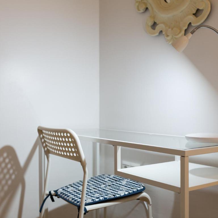 Guadalupe Hostal By Torremolinos On-line - Habitación Doble con balcón - 4