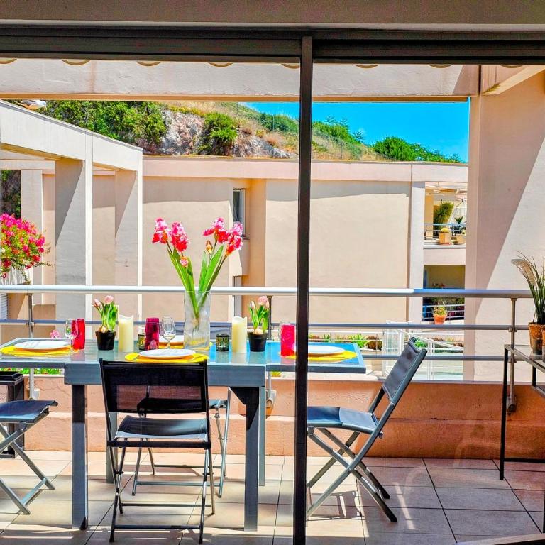 Le phare, superbe vue mer, piscine climatisation parking - Apartment mit Meerblick - 7