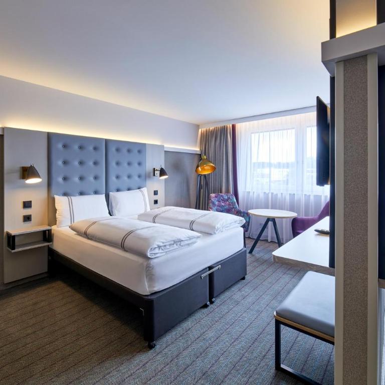 Premier Inn Lindau - Superior Doppelzimmer - 8