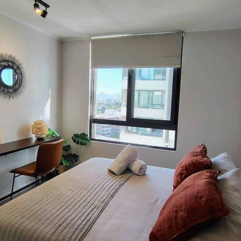 Austral-Home Luminous in front of Plaza Egana - Apartment - 3
