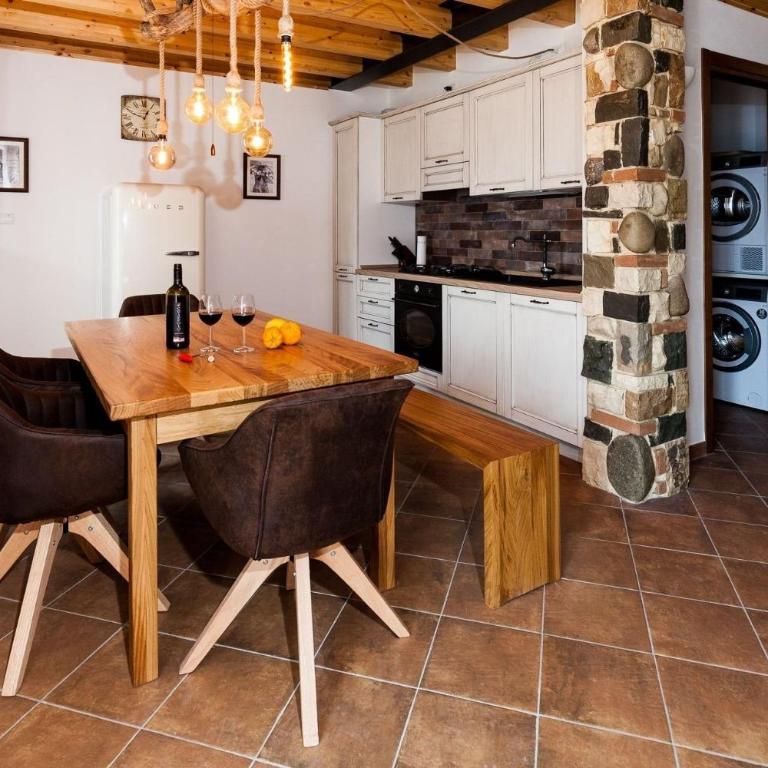 Estate - Vacation Home - 15