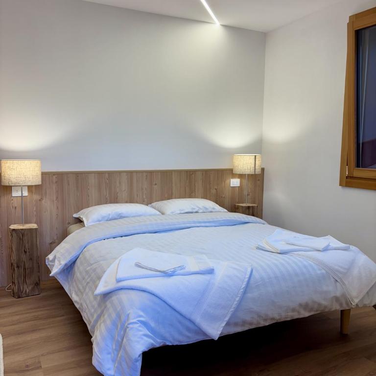 Casa Baga - Appartamento 5 - Appartamento Deluxe con 2 Camere da Letto e Balcone - 10