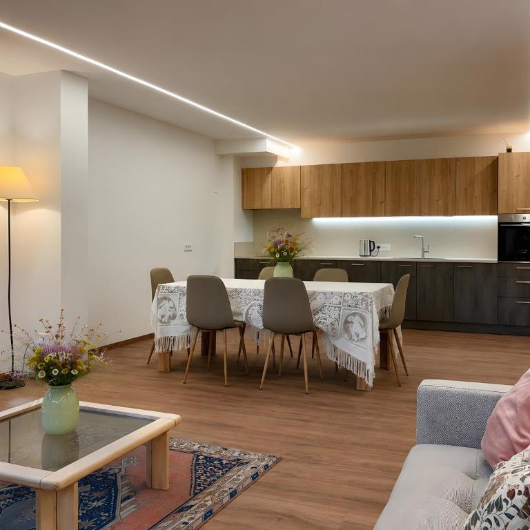 Casa Baga - Appartamento 5 - Appartamento Deluxe con 2 Camere da Letto e Balcone - 3