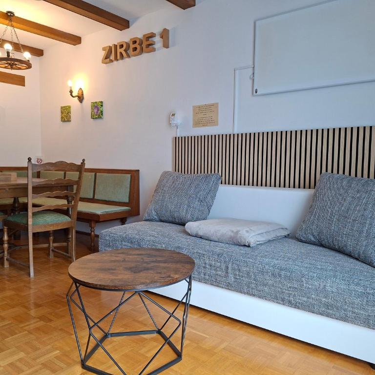 Ferienwohnung Zirbe - Monolocale con Balcone - 5