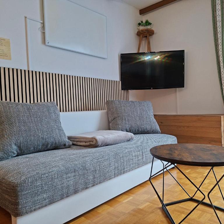 Ferienwohnung Zirbe - Monolocale con Balcone - 8