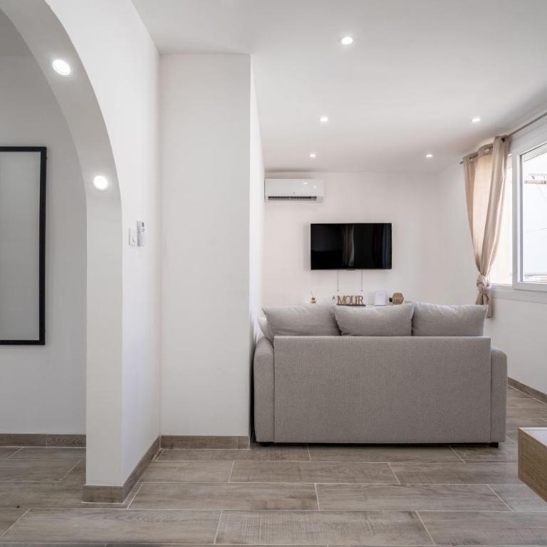 Port-la-Nouvelle 6p - Appartement Supérieur - Vue sur Ville - 21
