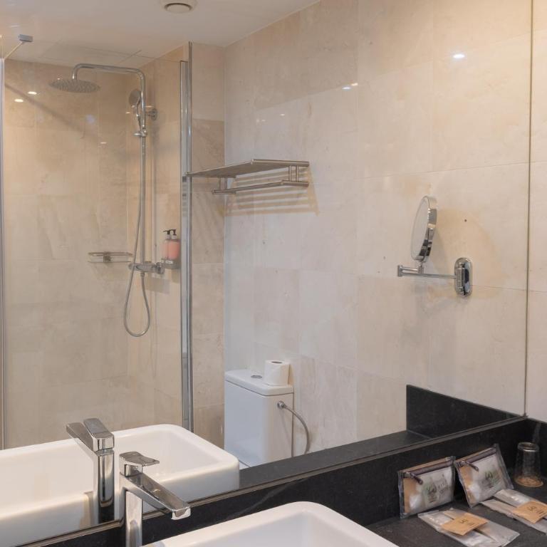 May Ramblas Hotel - Habitación Doble Superior - 7