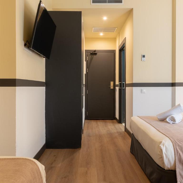 May Ramblas Hotel - Habitación Doble Superior con sofá - 1 o 2 camas - 4