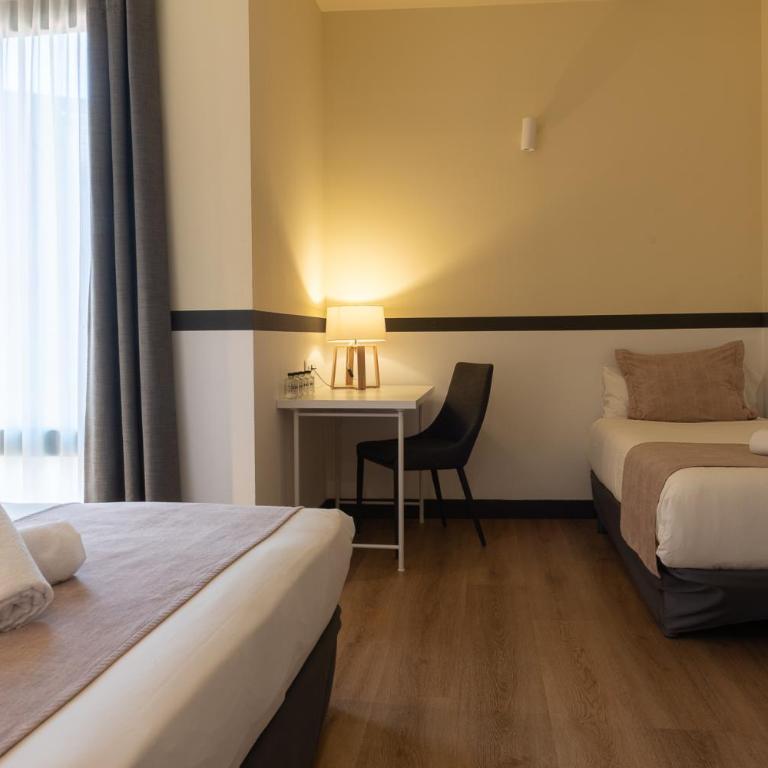 May Ramblas Hotel - Habitación Doble Superior con sofá - 1 o 2 camas - 2