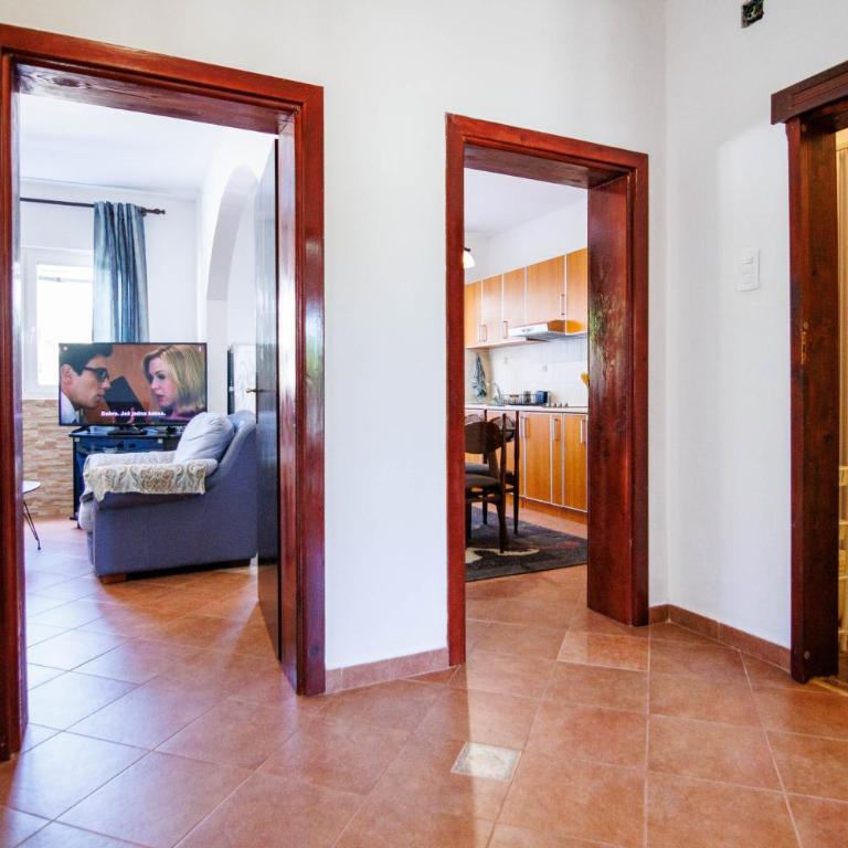 Apartments Stevo Nikočević - Two-Bedroom Apartment - 4