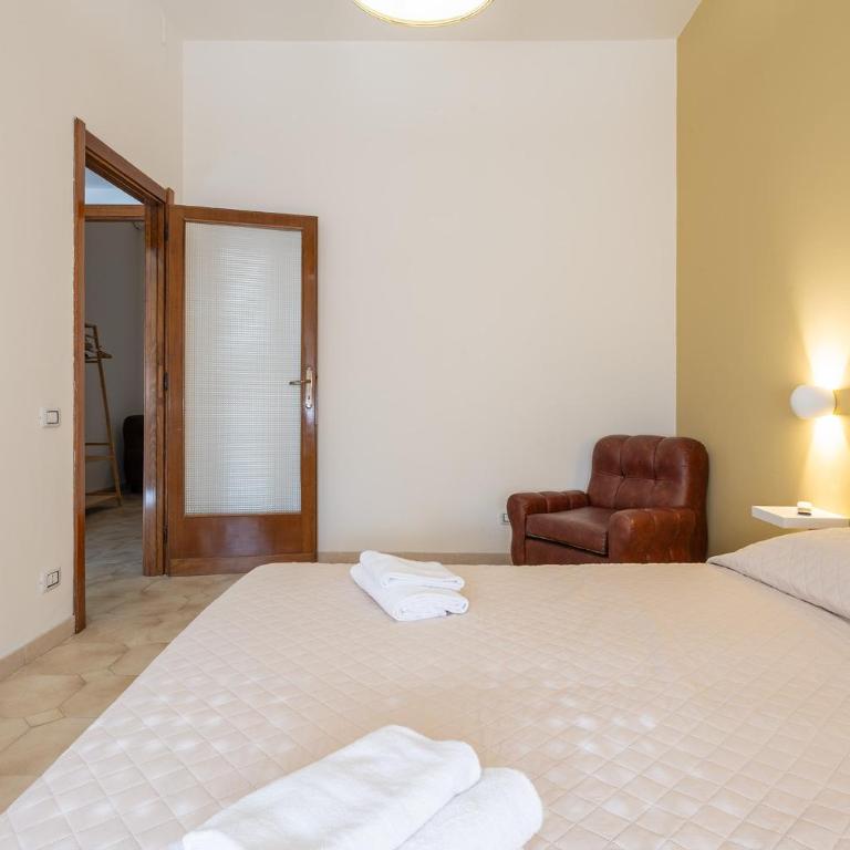 Casa Mila - Appartamento Standard con 3 Camere da Letto - 9