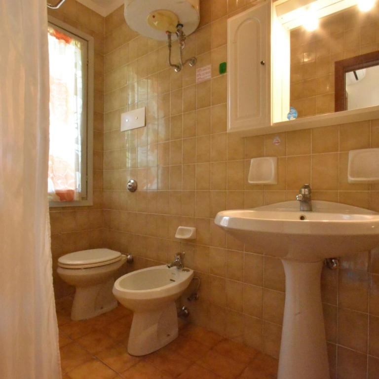 Appartamenti Sirio via Pesci 6,8,14 - Appartamento con 2 Camere da Letto - 12