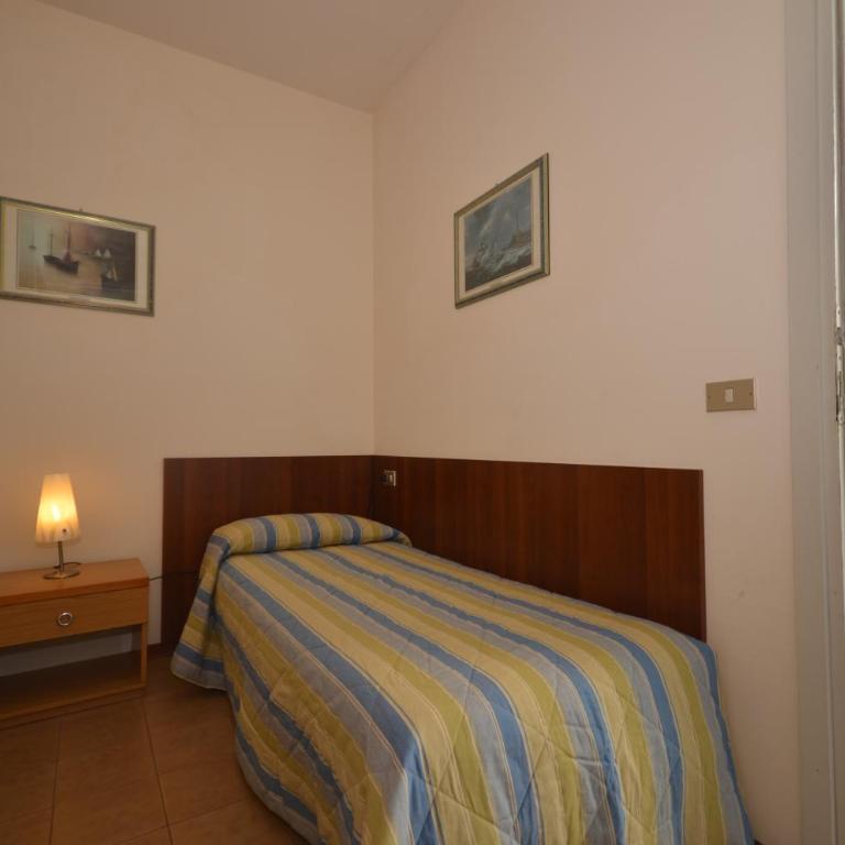 Appartamenti Sirio via Pesci 6,8,14 - Appartamento con 2 Camere da Letto - 26