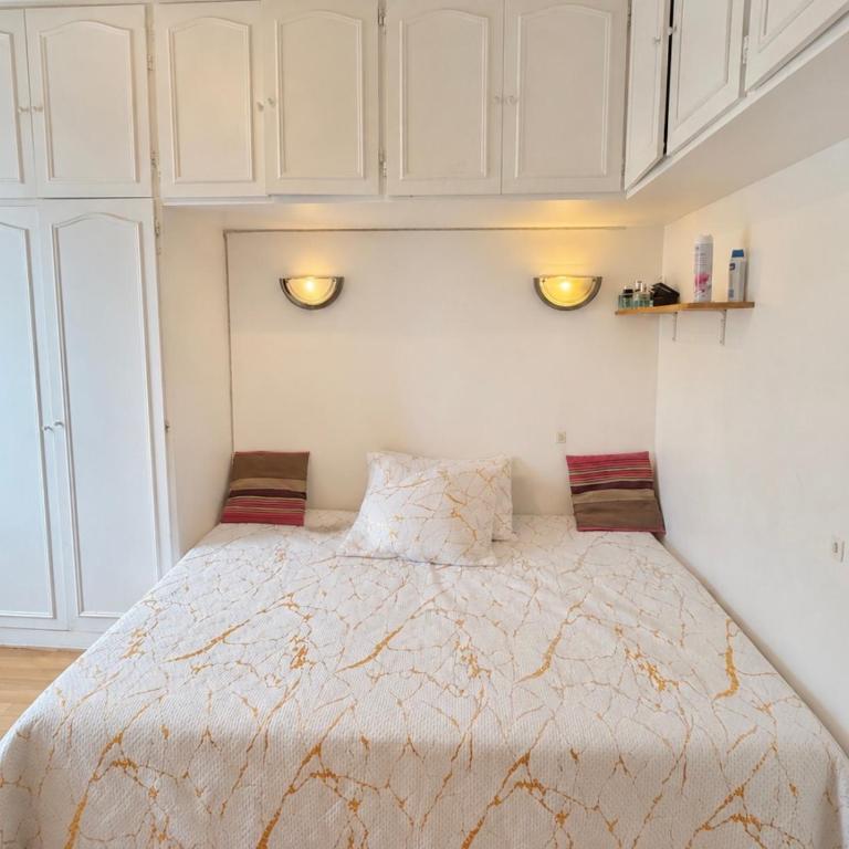 Cozy Parisian Studio in the Heart of the 11th - Appartamento con 1 Camera da Letto - 8