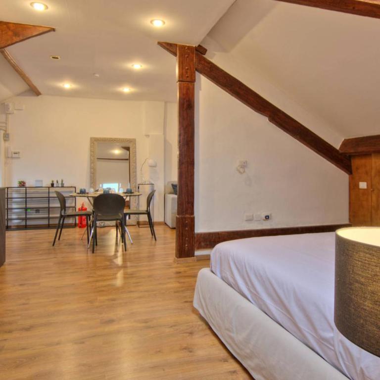 La ManSardina di Santa by Pathos Hospitality - Appartamento con 1 Camera da Letto - 10