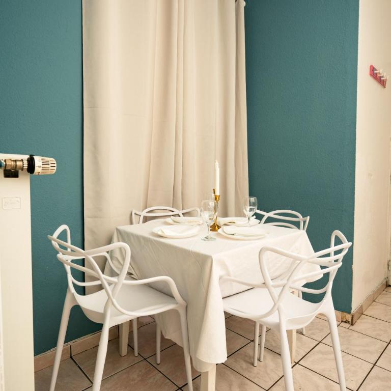 Hyper Centre Place Kléber Appart - One-Bedroom Apartment - 9