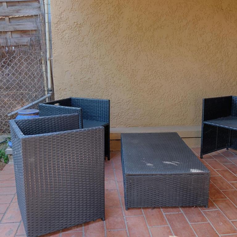 Studio avec terrasse et jardin - Appartamento con 1 Camera da Letto - 15
