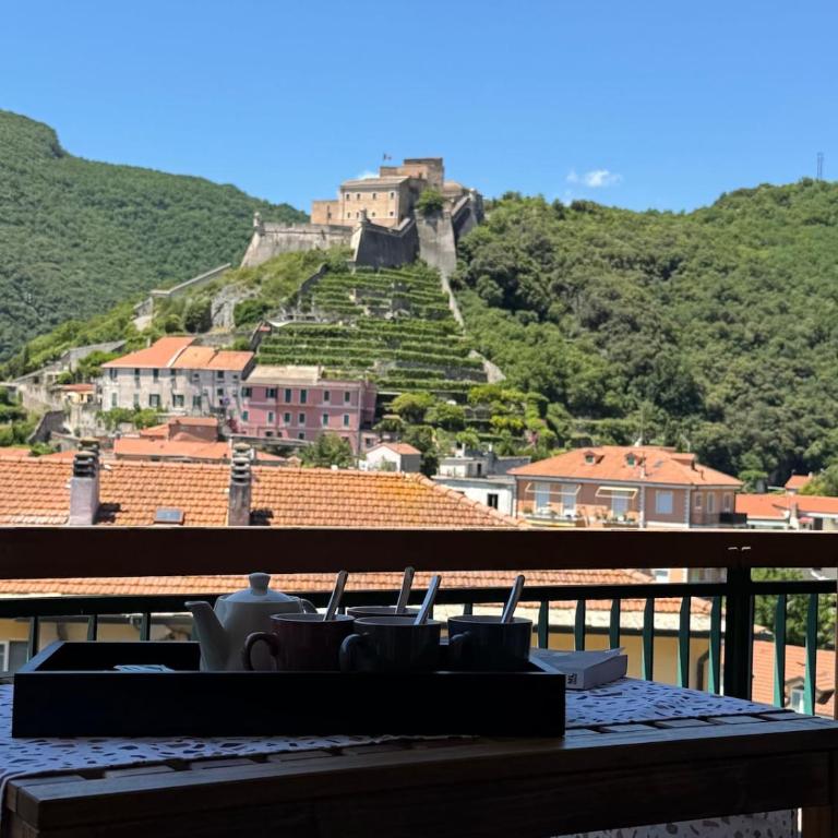DIMORA Concept - Castle View Finalborgo Apartment - Appartamento con 2 Camere da Letto e Balcone - 6