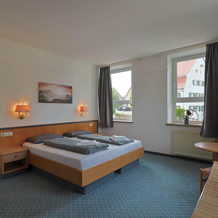 Landgasthof Bären - Doppelzimmer mit eigenem Bad - 1