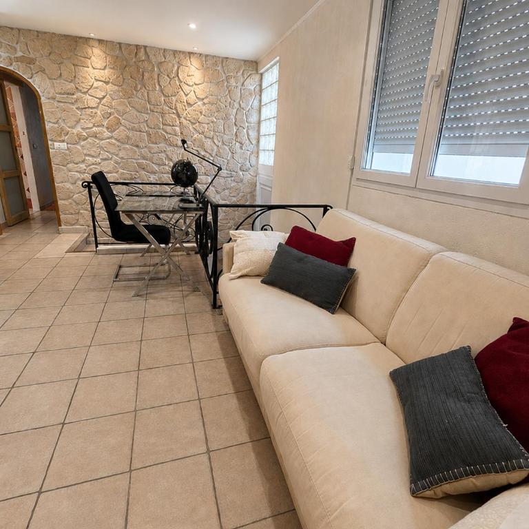 Villa Jasmin - T4, 6P, PK, Clim, Piscine, Terrasse - Villa 3 Chambres - 29