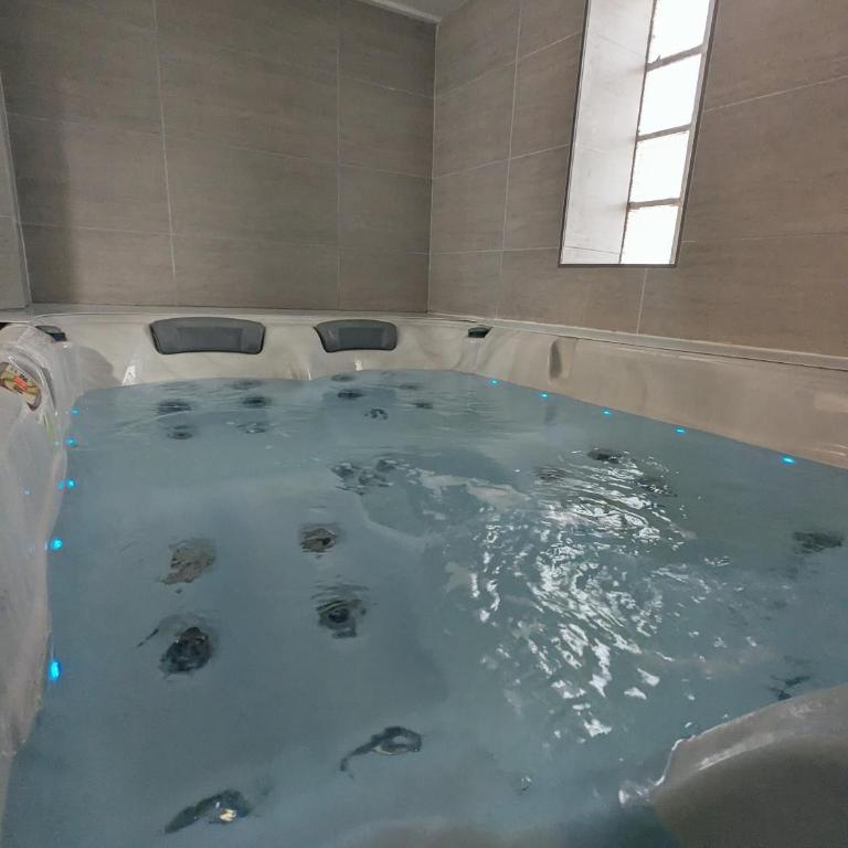 Maison hyper centre Jacuzzi - Haus mit 2 Schlafzimmern - 1