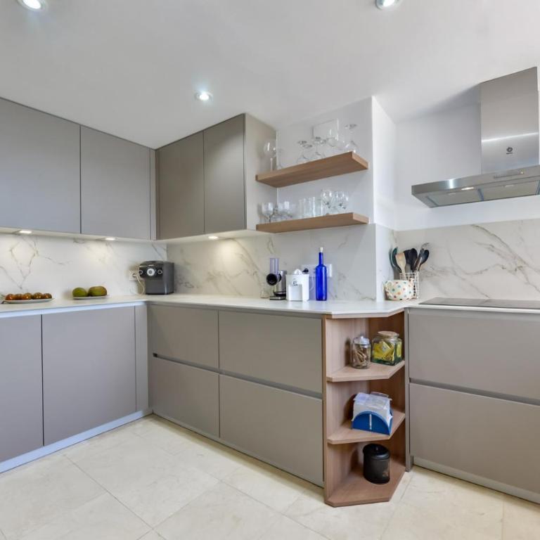 Miramar Penthouse Beachfront 30m2 Terrace by LG Home Conciergerie - Apartment mit 2 Schlafzimmern - 18