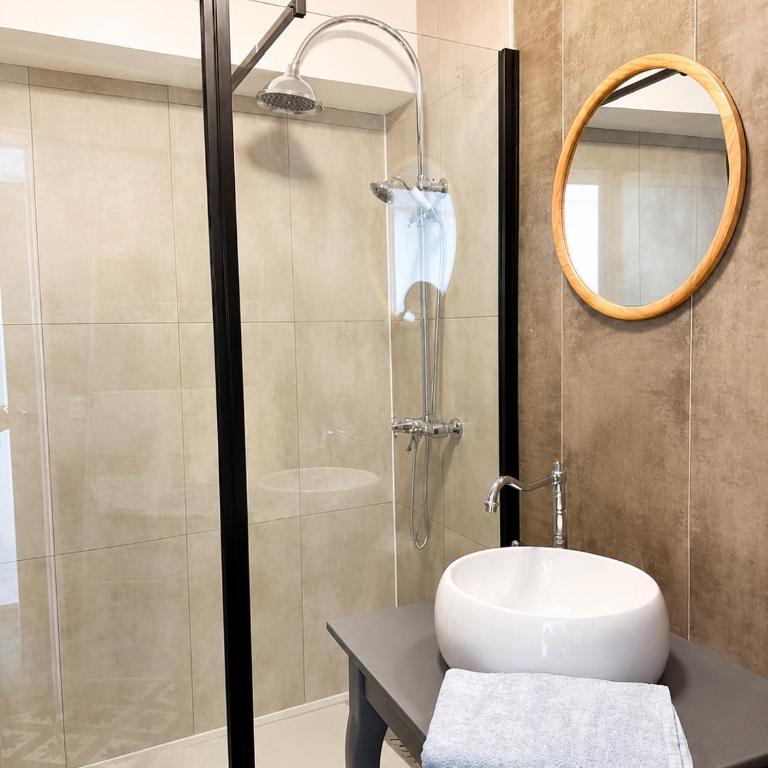 Le Napoléon - Chambre Double Deluxe (2 Adultes + 1 Enfant) - 6