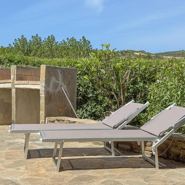 Relax at Lentischi - Private Veranda & BBQ by Host Hero - Appartamento - 31