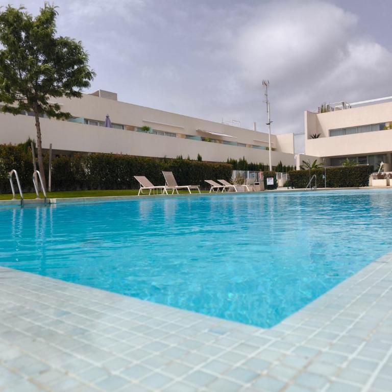 Modern Pool Bungalow - Bungalow - 32