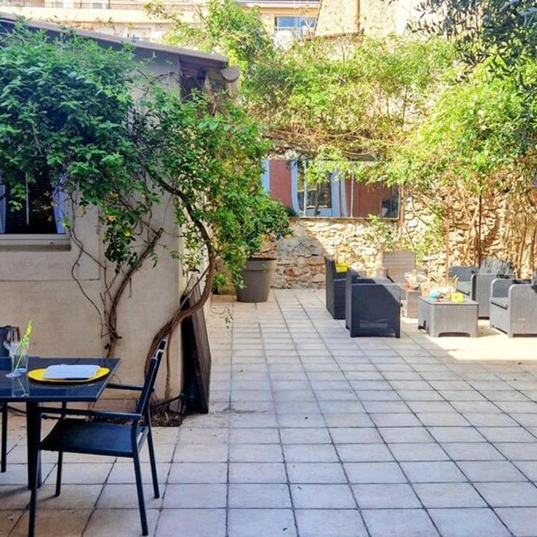 ESPRIT LOFT, Appartement d'Exception, 3 chambres, Jardin au Centre Ville, Climatisation - Apartment - 11