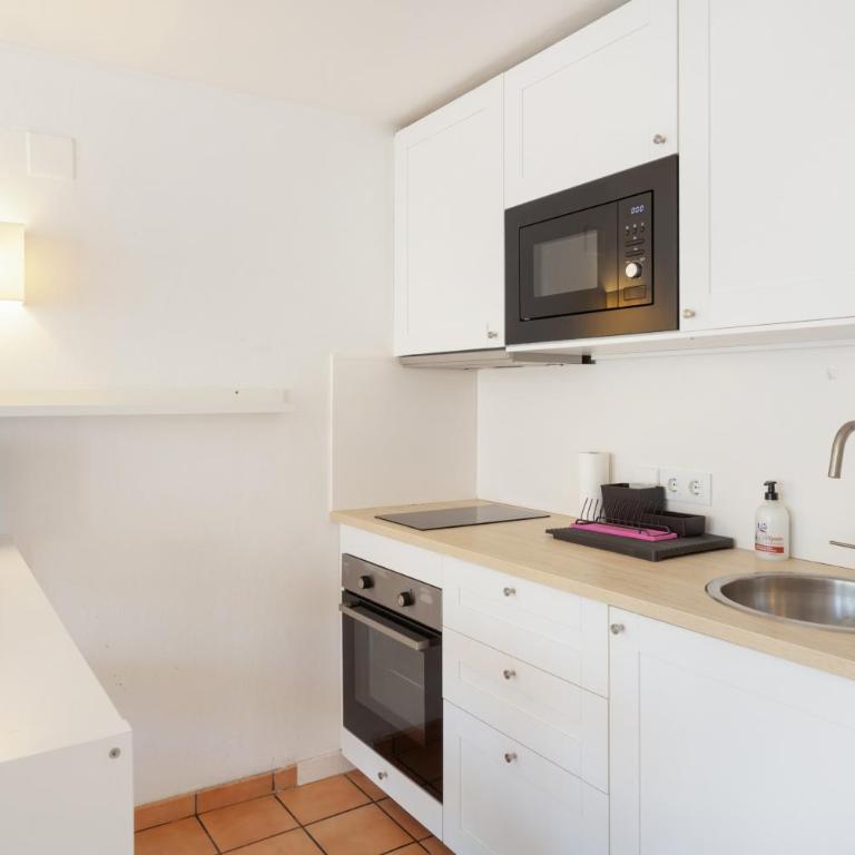 Apartamento Vista Alegre - Deluxe Apartment mit Balkon und 2 Schlafzimmern - 7