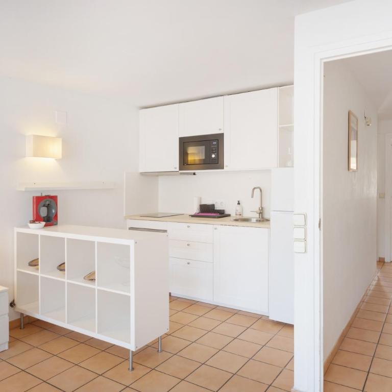 Apartamento Vista Alegre - Deluxe Apartment mit Balkon und 2 Schlafzimmern - 8