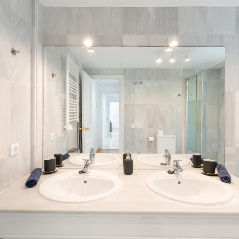 Apartment Overlooking the Beach - Apartamento Deluxe de 2 dormitorios con vistas al mar - 16
